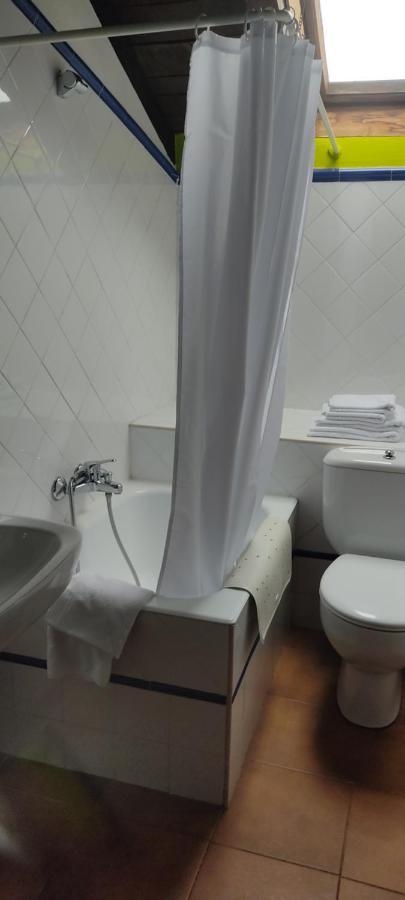 Hostal Mendaurpe Ituren Exteriör bild