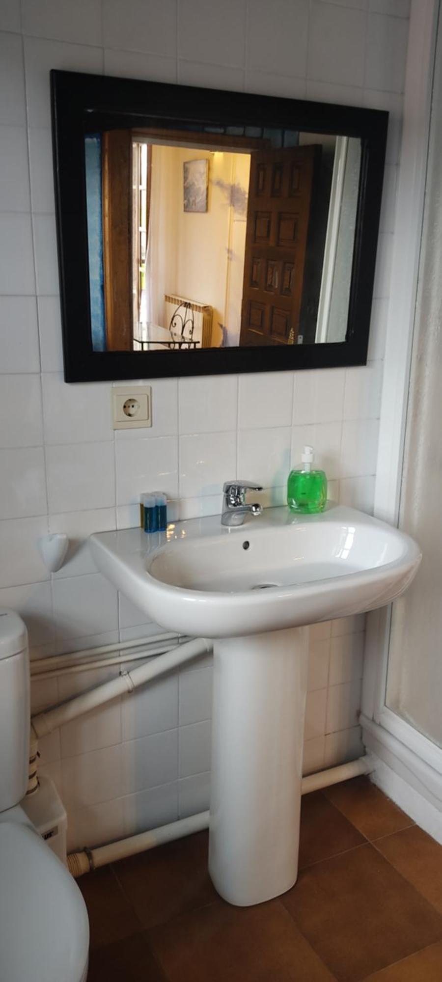 Hostal Mendaurpe Ituren Exteriör bild